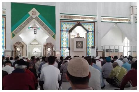 5 Rekomendasi Contoh Teks Khutbah Jumat Singkat Padat 3 Februari 2023