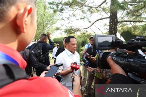 Retret Magelang Mendagri Tito Bangun Ikatan Emosional Antar Kepala Daerah