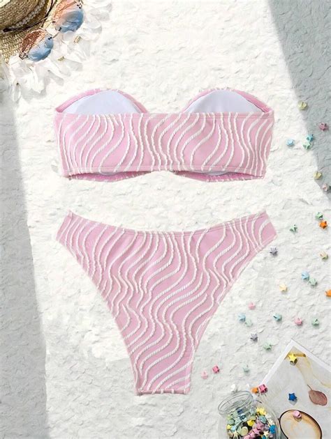 Conjunto de Maiô Bikini Sexy de Peças Bandeau e Padrão Ondulado