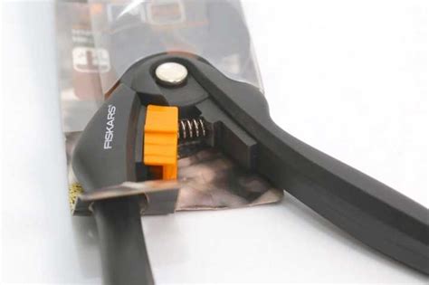 Секатор fiskars: особенности садовых моделей 1001534, quality и других ...