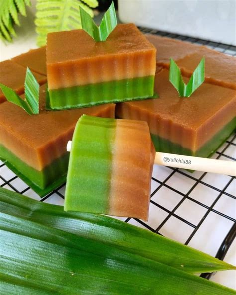 Penganan Khas Betawi Begini Cara Bikin Talam Pandan Gula Merah Resep