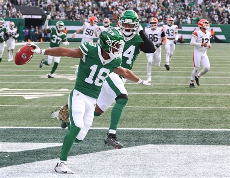 Isaiah Williams caps his Jets roller coaster with unlikely team MVP nod