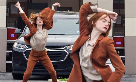 Emma Stone Hot
