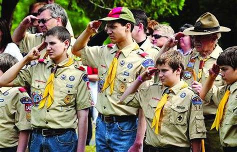 Les Boy Scouts américains accusés d avoir caché des centaines d abus