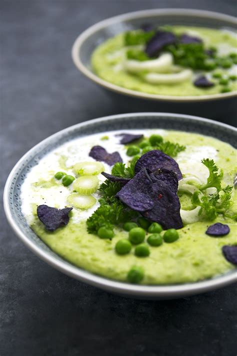 De Vegane Erbsencreme Suppe Mit Fechel Foodreich Gluenfreier Blog