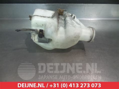 Nissan Patrol R Servoirs Lave Glace Avant Stock Proxyparts Fr