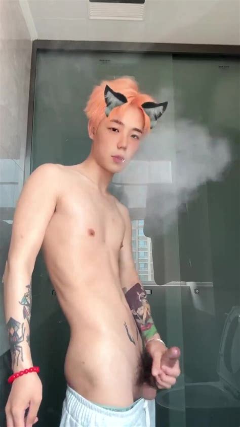 Horny Chinese Tiktoker Cums For Fans ThisVid