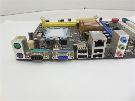 Материнская плата Socket 775 ASUS P5KPL-AM IN/GB/SI Рамка задних портов ...