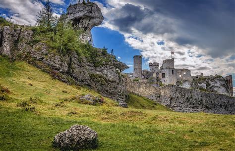 Eerie abandoned castles of Europe | lovemoney.com