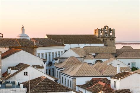 Vista Superior Do Quadrado Principal Da Cidade Velha Histórica De Faro