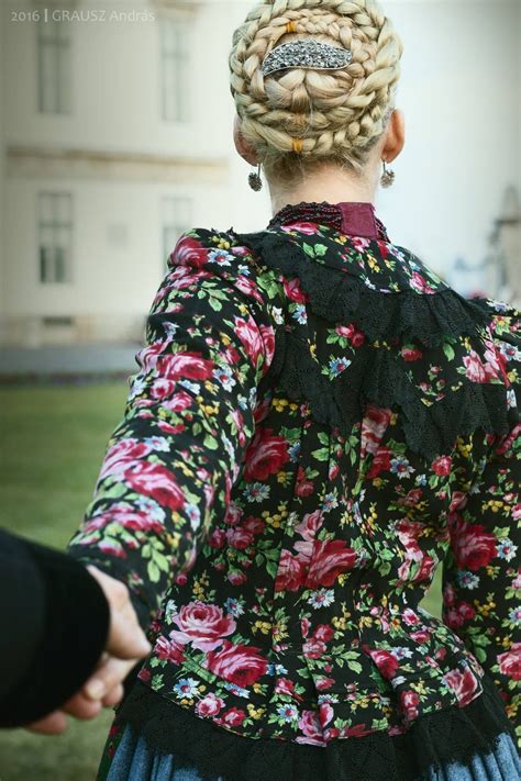 Hungarian Spring Coat Hungarian Embroidery Dirndl Hair Folk Fashion