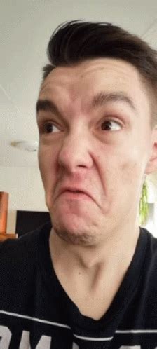 Ez Meme - Ez - Discover & Share GIFs