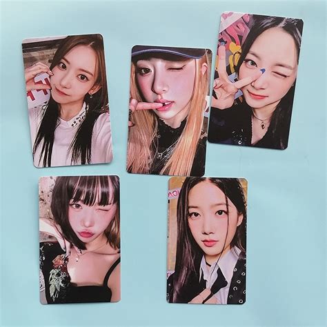 5pcs Set LE SSERAFIM 2023 SEASON S GREETINGS Photocards KAZUHA EUNCHAE