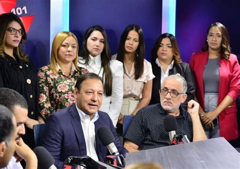 Abel Martínez anuncia tiene listo proyecto de ley que elimina el cobro