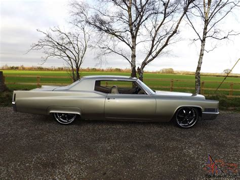 1970 Cadillac Coupe Deville 472 V8 2 Door Pillarless Coupe