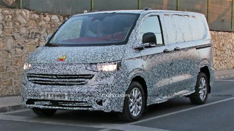 Le Vw Transporter 2025 Vu Plus Heureux Que Le Ford Transit Custom Sur