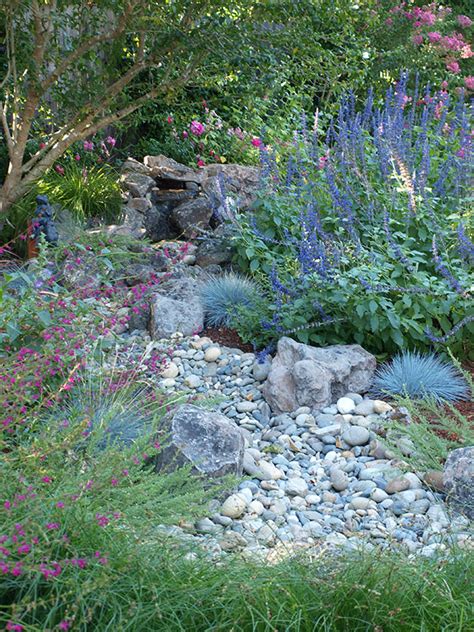 Dry Creek Beds | Outer Visions Landscape Design