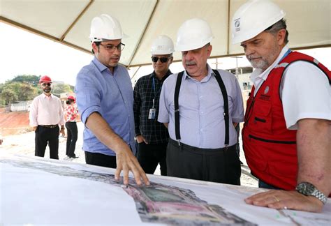 Prefeito Fuad Noman visita obras de bacia de drenagem no Córrego Ferrugem