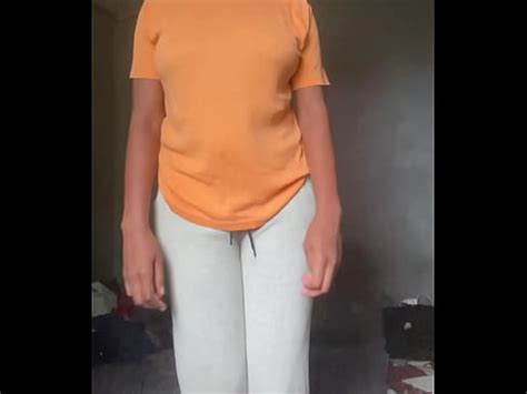 Viens Me Baiser Jai Envie Que Tu Me Defonce XVIDEOS