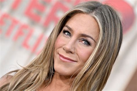 Jennifer Aniston Tr Gt Graue Haare Stylebook