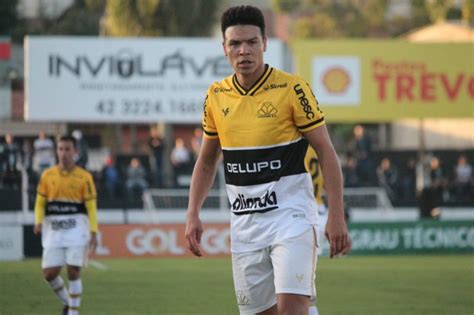 Criciúma e Náutico sem seus principais jogadores para quarta feira