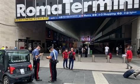 Roma Trovato Un Cadavere Sui Binari Della Stazione Termini