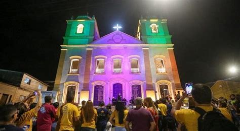 Igreja Matriz de Santo Amaro ganha iluminação especial para a próxima