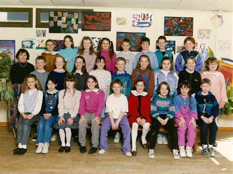 Photo De Classe Cm De Ecole Primaire Copains D Avant