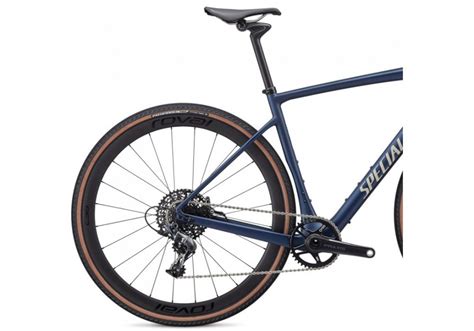 Specialized Diverge Expert Gravel Bike Versatile Off Road Adventure