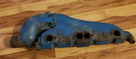 Crusader Marine Oem Exhaust Manifold Port Side Small Block Ebay