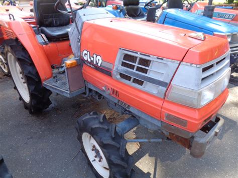 Kubota GL19 Intrac Japanese Tractors