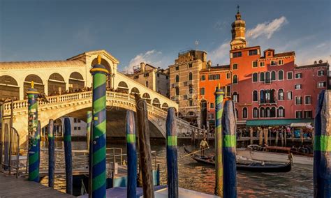 Beautiful Shot of the Rialto Bridge in Venice, Italy during Sunset ...