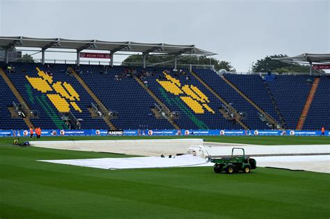 Rain continued into the men's game at the Sophia Gardens | ESPNcricinfo.com