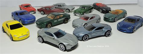 Two Lane Desktop 007 Aston Martin S Hot Wheels Aston Martin DB10 DB5 V8 Vantage One 77 And