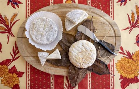 Romanian traditional cheese Stock Photos, Royalty Free Romanian traditional cheese Images ...