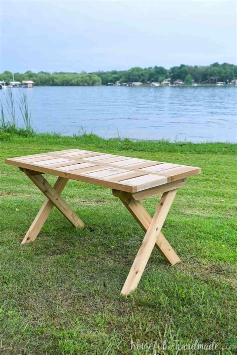 Outdoor Folding Picnic Table Build Plans - Houseful of Handmade