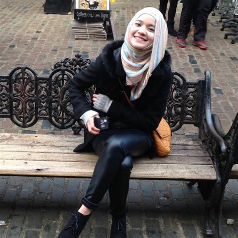 Hot Sexy Joanna Ramdzan Bikini Pics