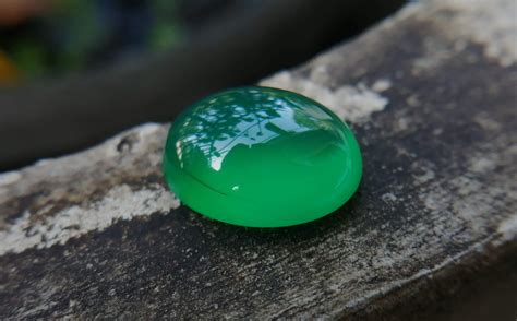 Natural Green Onyx Danu Group