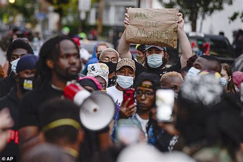 Rochester Mayor Suspends Officers Involved In The Fatal March Arrest Of