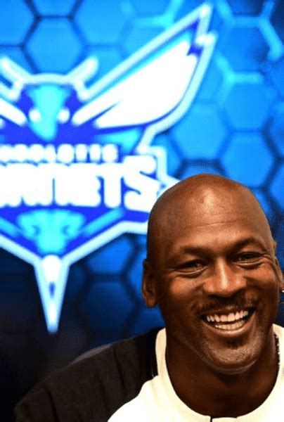 Impresionante Michael Jordan Aumenta Su Fortuna Con La Venta De Los