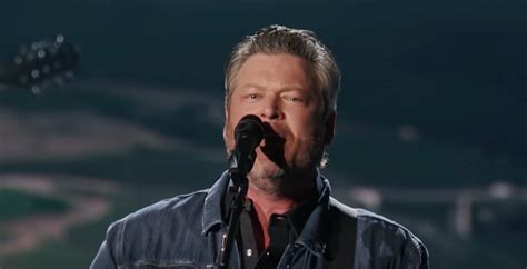 Blake Shelton Shares News On Upcoming Tour