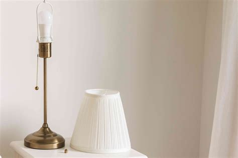 9 Reasons Why Your Light Bulbs May Be Burning Out Early