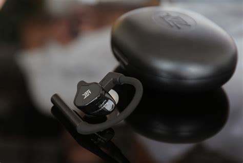 KZ E10 | Fast worldwide delivery!