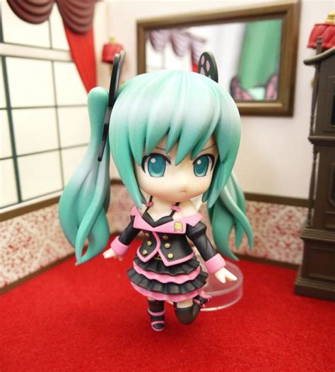 Aqua On Twitter Rt Pinkfigures Vocaloid Hatsune Miku Honey