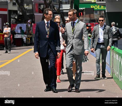 Lavinia Borromeo And John Elkann Banque De Photographies Et Dimages