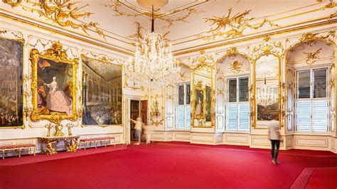 Schonbrunn Palace | Vienna's Regal Masterpiece