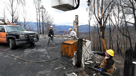 PHOTOS: Sevier County Electric System continues repairing Gatlinburg