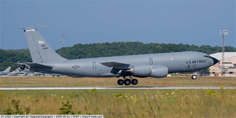 Aircraft 57 1430 1957 Boeing Kc 135r Stratotanker Cn 17501 Photo By