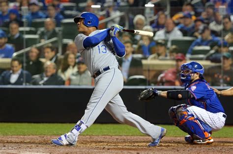 Salvador Perez: Royals catcher named 2015 World Series MVP