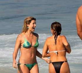 9 Hot Sexy Marianna Armellini Bikini Pics